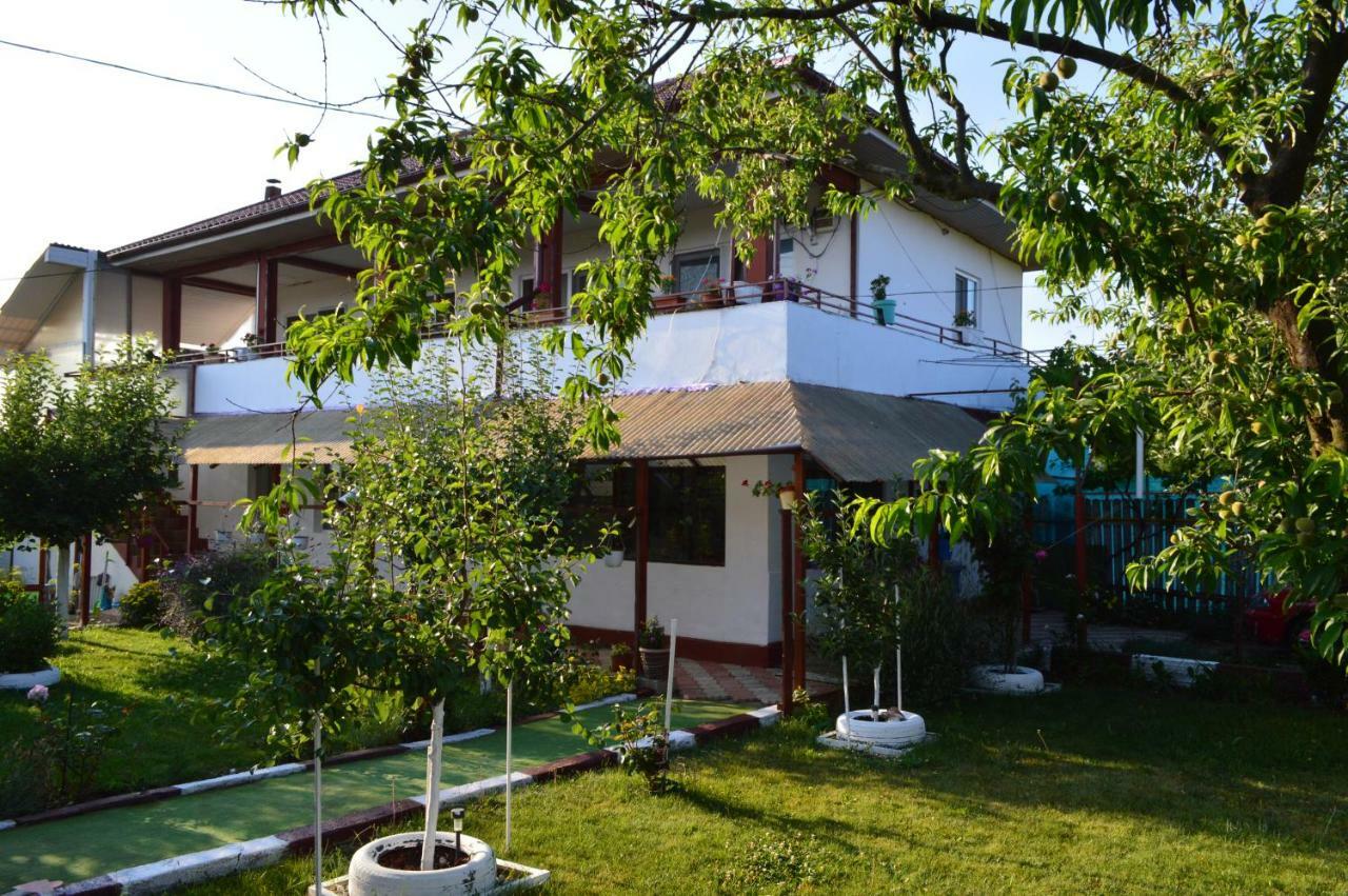 Casa Gia Hotel Costinesti Exterior photo